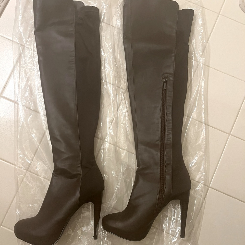 Colin Stuart boots NWOT Never worn, 8